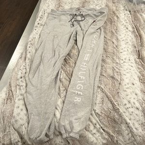 Grey Tommy Hilfiger sweatpants